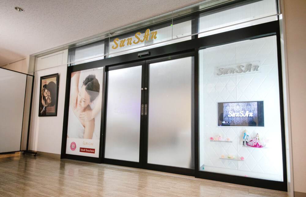 店舗写真1